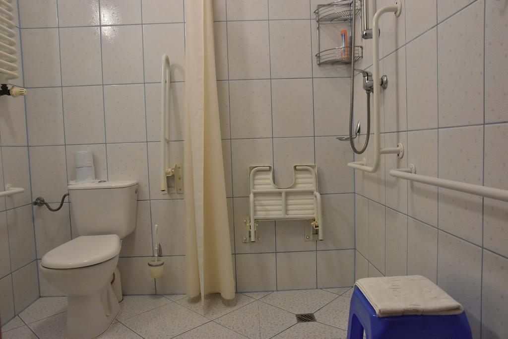 Hotel *** Nat Kołobrzeg Buitenkant foto