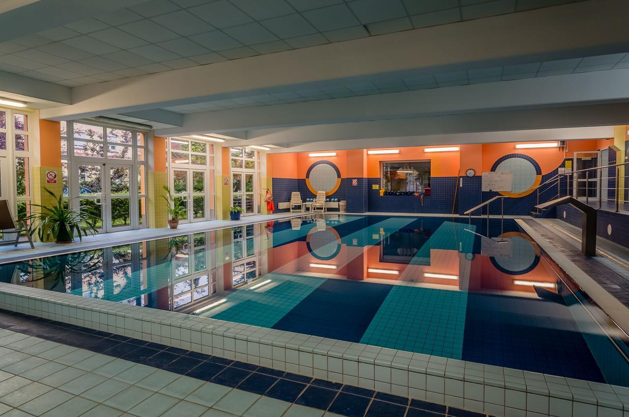 Hotel *** Nat Kołobrzeg Buitenkant foto